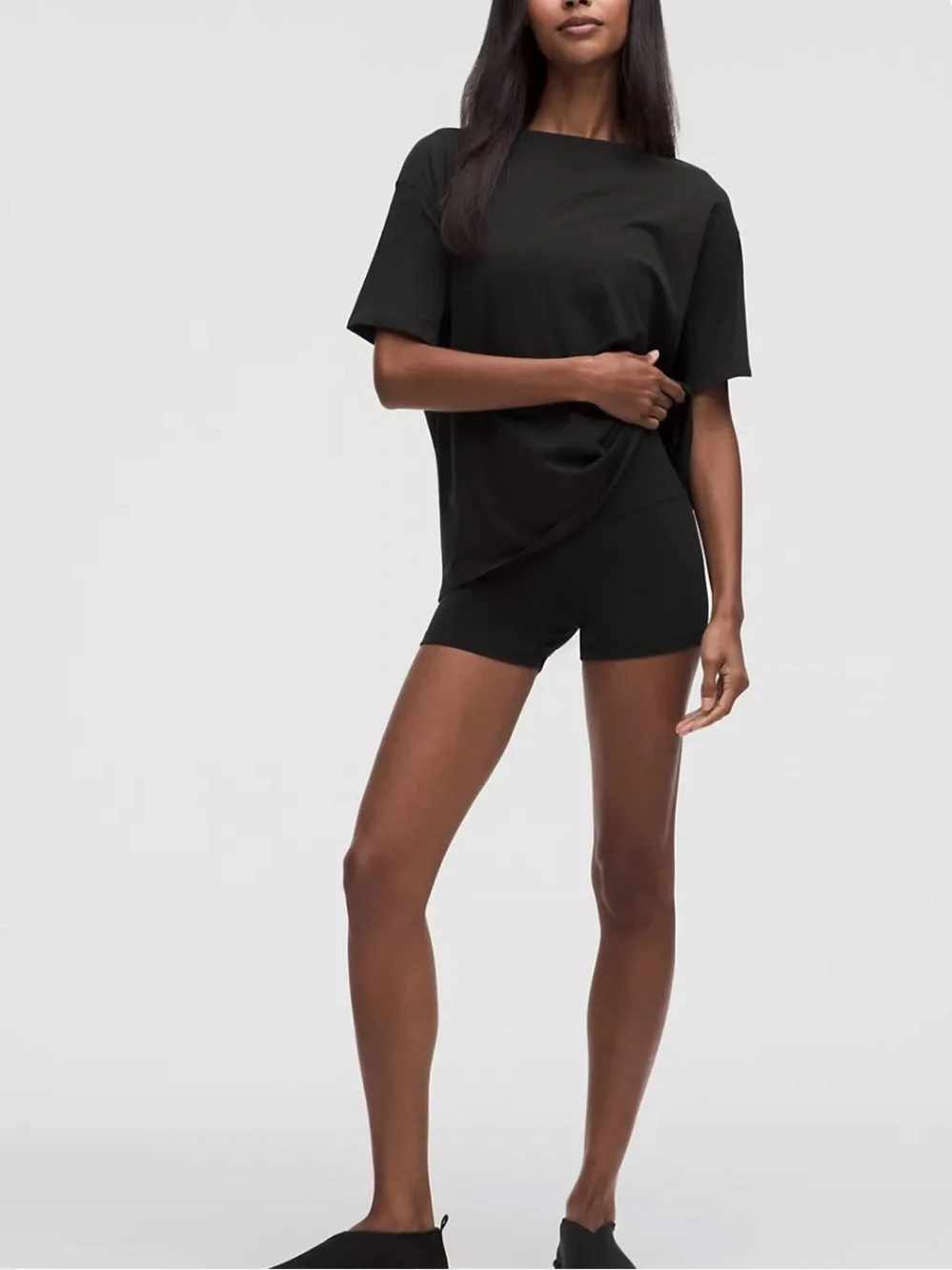 lululemon athletica Black Relaxed Short Sleeve Tee